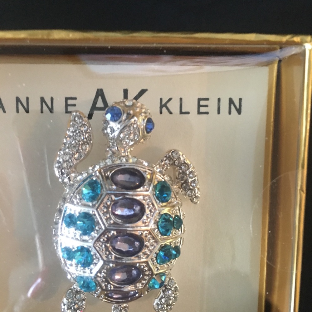 New anne klein turtle brooche gift 🎁